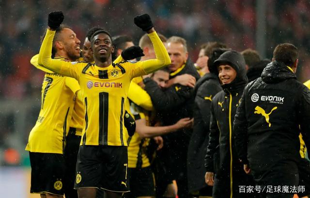 球场上的卫 球场上的卫