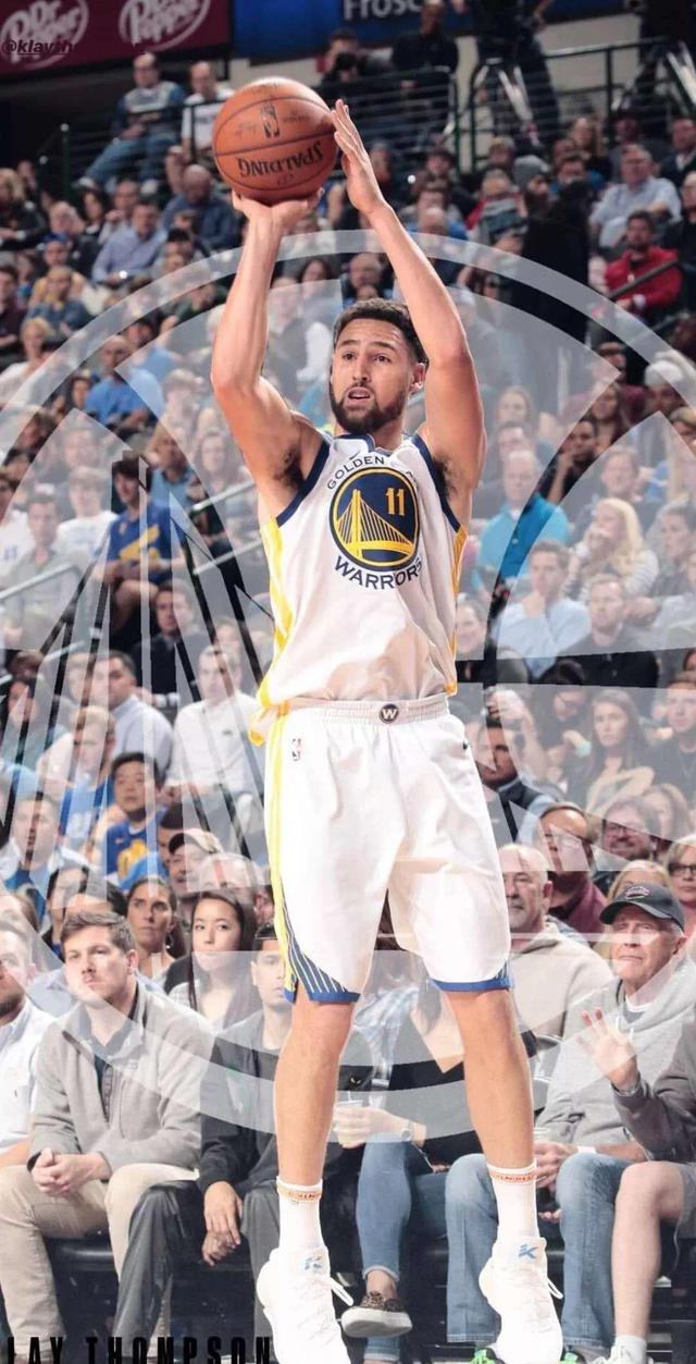 记者：姆巴佩与C罗实力相当，性格上二人截然不同.